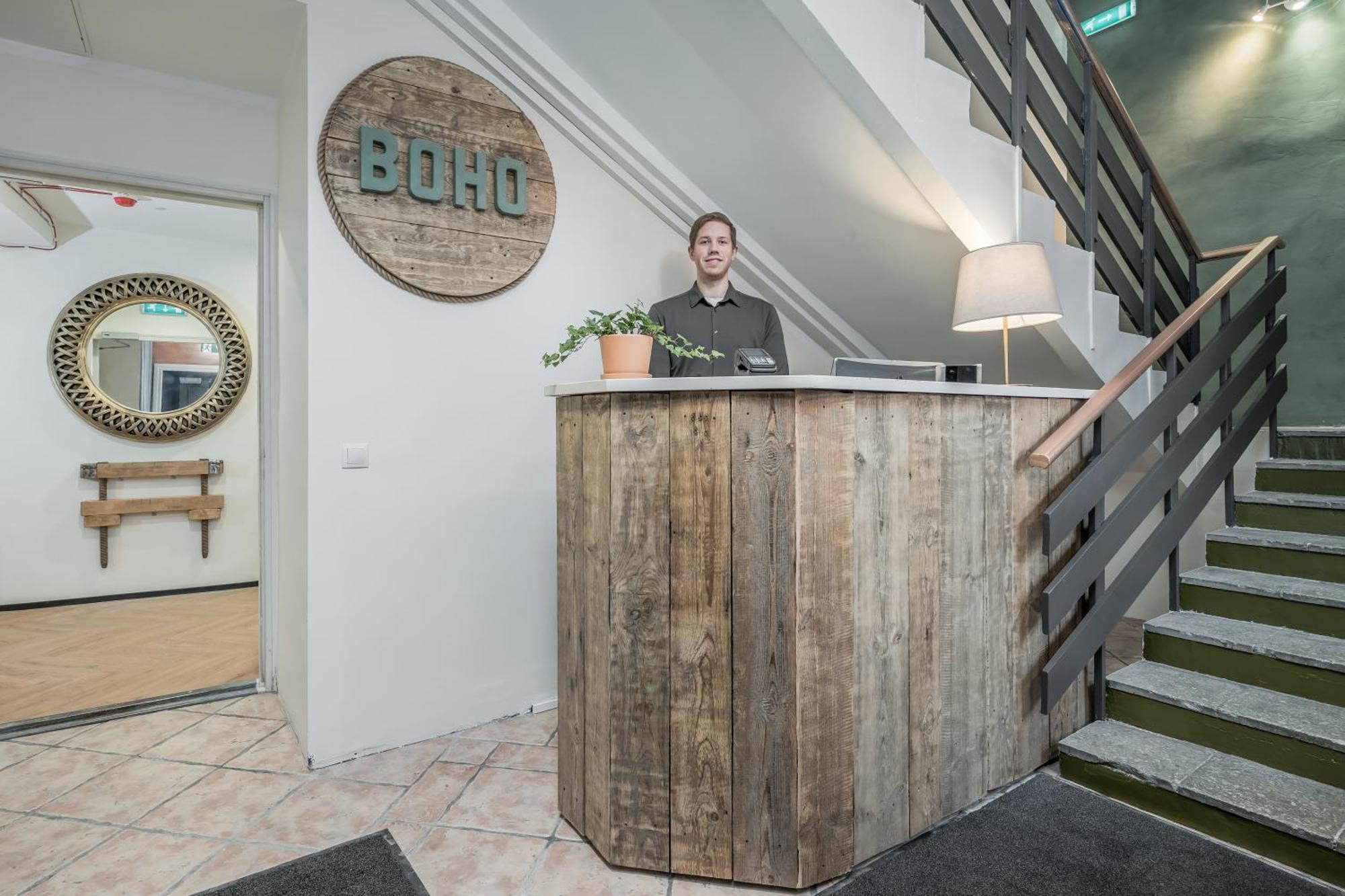 Old Town Boho Guesthouse Tallinn Bagian luar foto